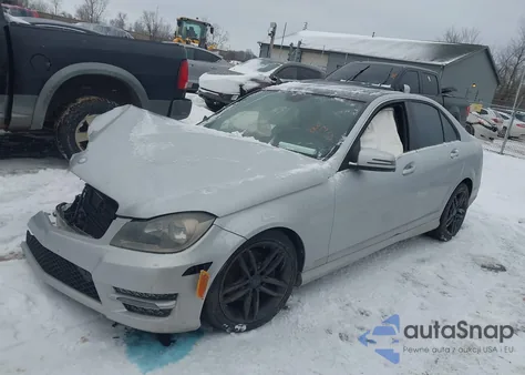 2013 Mercedes-Benz C 250 Sport from USA, damaged, VIN WDDGF4HB5DR292973